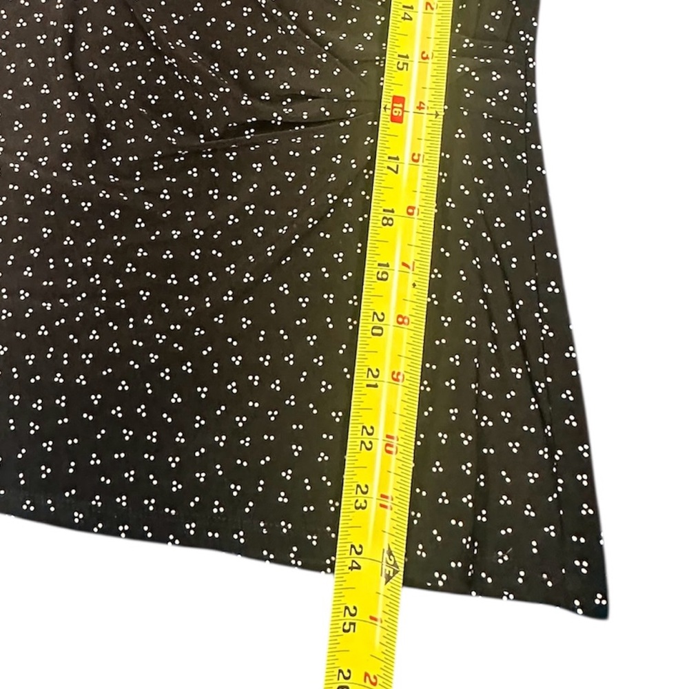 Anne Klein Black Polka Dot Side Pleat Stretchy Sleeveless Blouse NWT Large - Picture 9 of 13